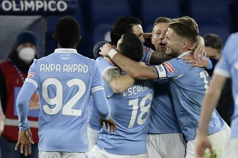 🎥 | Lazio wint Derby della Capitale met overmacht
