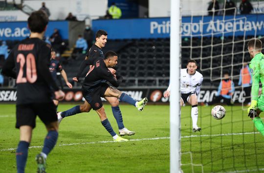 🎥 | Gabriel Jesus maakt hele fijne goal: aannemen, kappen en schieten