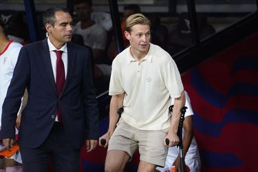 Frenkie de Jong krijgt duidelijk signaal van Barcelona over zijn contract: 'We willen dat hij blijft'