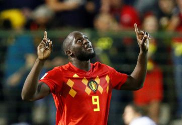 Lukaku schiet België naar zwaarbevochten zege op Zwitserland