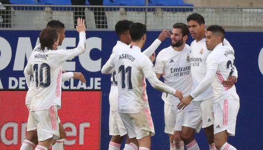 🎥 | Samenvatting: door deze goals van Varane wint Real Madrid van Huesca