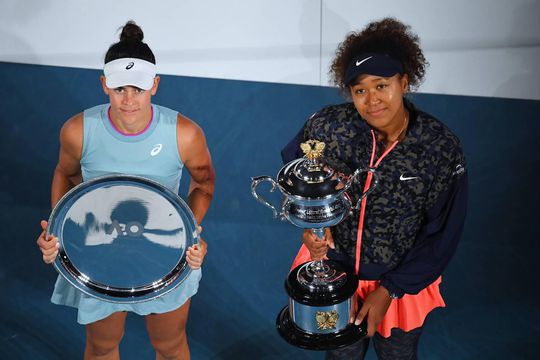 Oepsie! Dit is waarom het publiek zo moest lachen tijdens de speech van Naomi Osaka