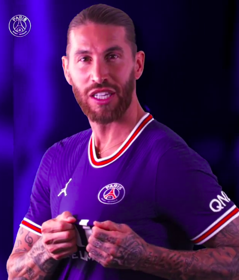 📸 | Sergio est Parisien: Ramos eindelijk gepresenteerd door Paris Saint-Germain