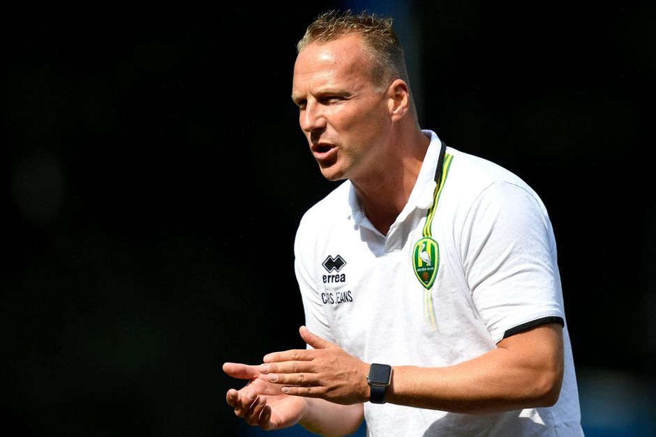 Assistent-coach Edwin de Graaf definitief weg bij ADO Den Haag