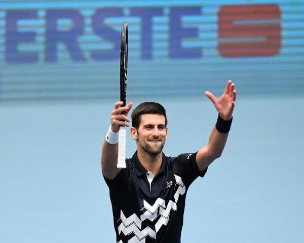 Novak Djokovic gaat waarschijnlijk het record van zijn jeugdidool evenaren