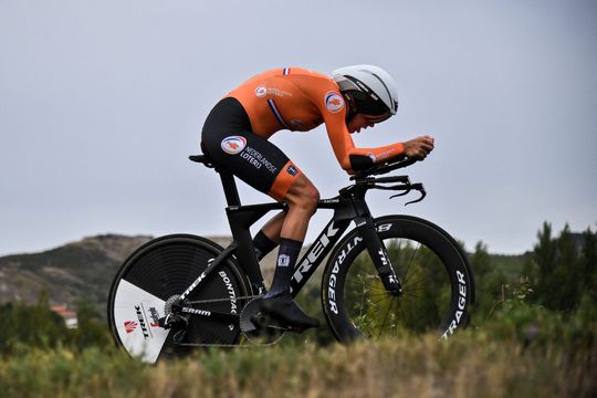 Ellen van Dijk pakt zilver op EK-tijdrit