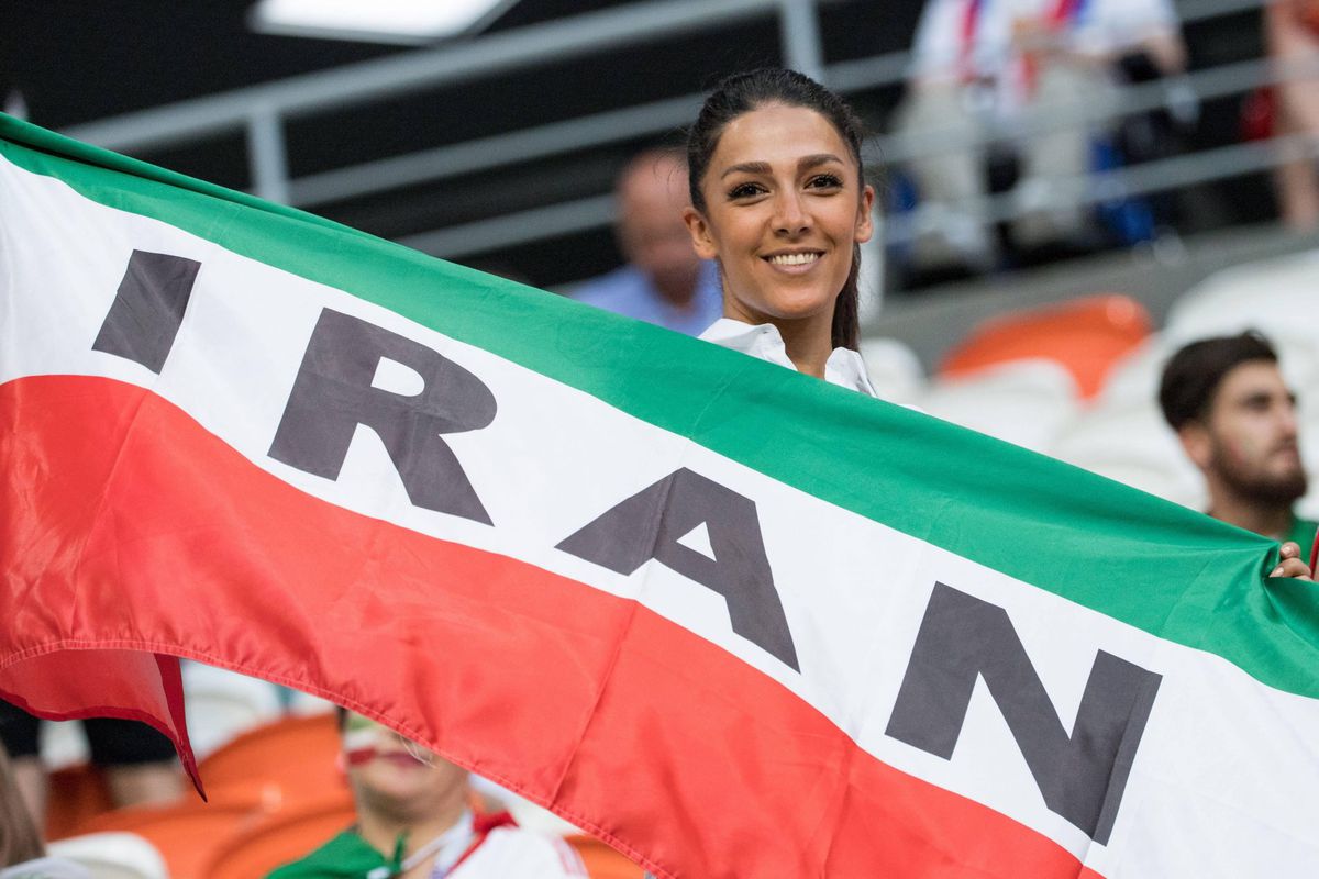 Iraanse vrouwen mogen (onder druk van FIFA) naar voetbalinterlands