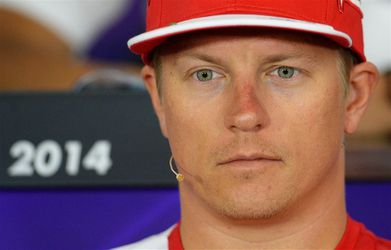 Kimi Räikkönen herstelt na zware crach op Silverstone