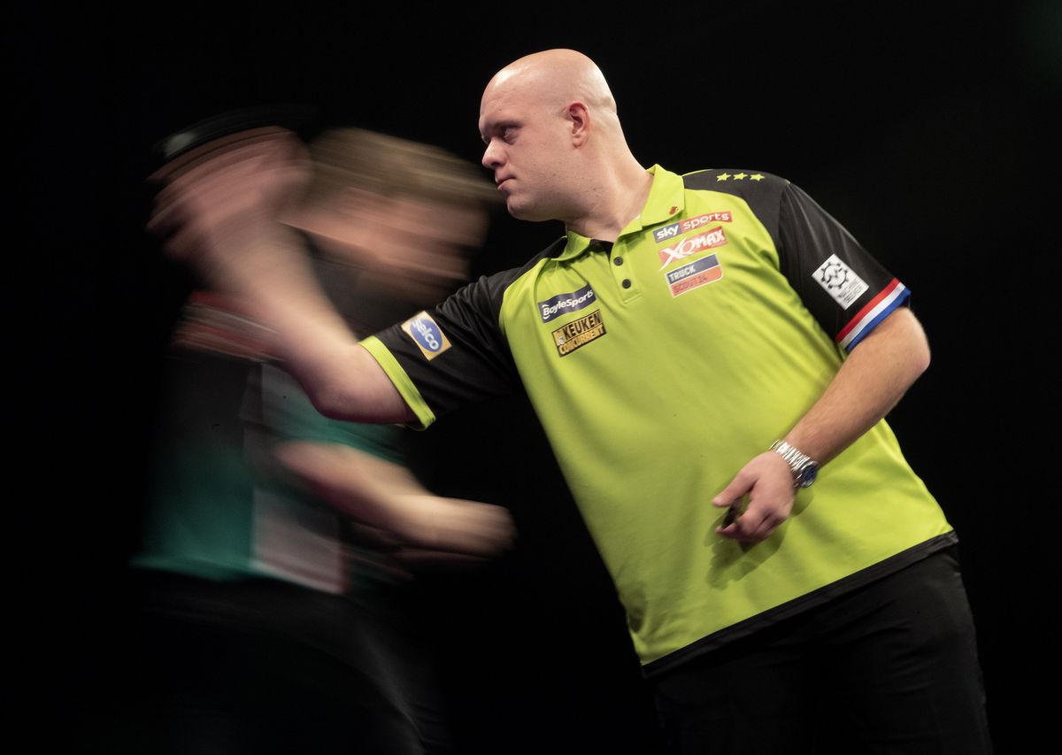 Check hier alle uitslagen van de eerste potjes op de Grand Slam of Darts (en het programma)