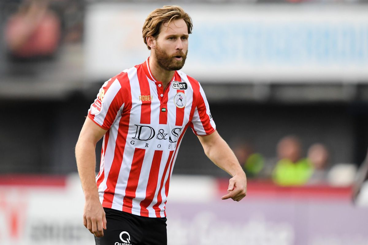 Thomas Verhaar vertrekt naar Zuid-Afrika en gaat voor Ajax spelen