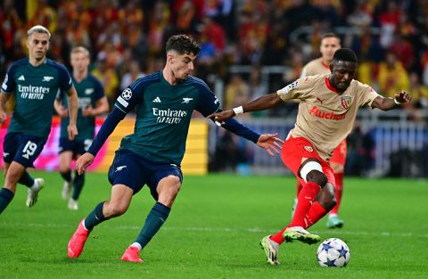 TV-gids: op deze zender kijk je naar Arsenal - Lens