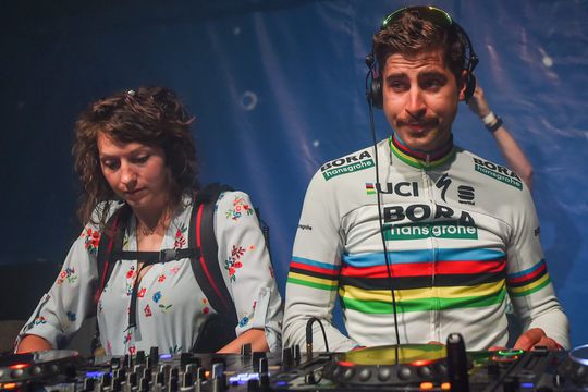 Quick-Step zet vol in op Viviani, Bora mét Sagan naar Vuelta