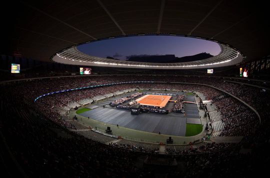 🎾📸 | Roger Federer en Rafael Nadal verbreken toeschouwersrecord in Kaapstad