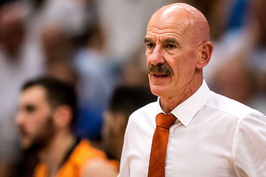 Basketballers door verlies tegen Polen ver verwijderd van WK