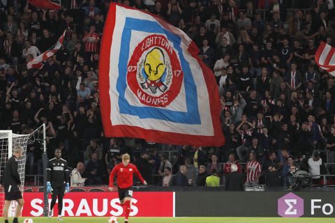 Deel van PSV-aanhang slaat wedstrijd tegen Sparta Rotterdam bewust over