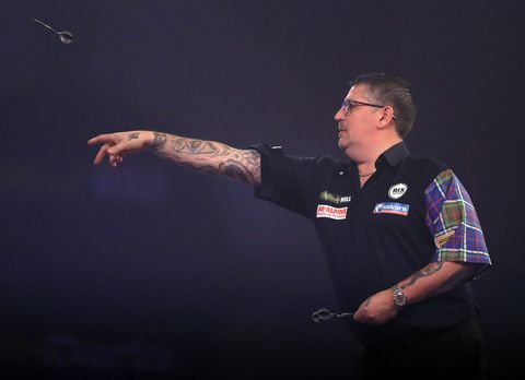 Gary Anderson verslaat Dave Chisnall en staat voor 5e keer in WK-finale