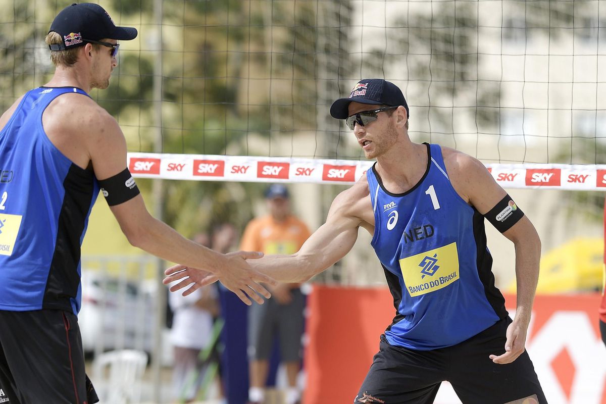 Lekker gewerkt! Twee beachvolleybalkoppels in kwartfinale in Itapema