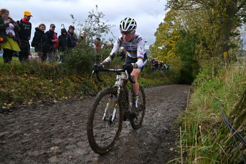 Noodweer teistert ook EK veldrijden: organisatie verplaatst alle wedstrijden naar zondag