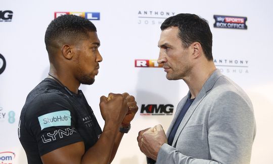 Joshua over Klitschko: 'We vechten elkaar naar een hoger niveau'