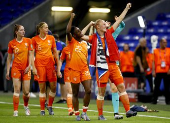 Buitenlanders leveren veel kritiek en zien het somber in voor Oranje: 'Met dit spel wordt het niks in de finale'