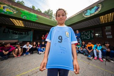 FIFA eist dat Uruguay (2-voudig wereldkampioen) 4 sterren op shirt schrapt