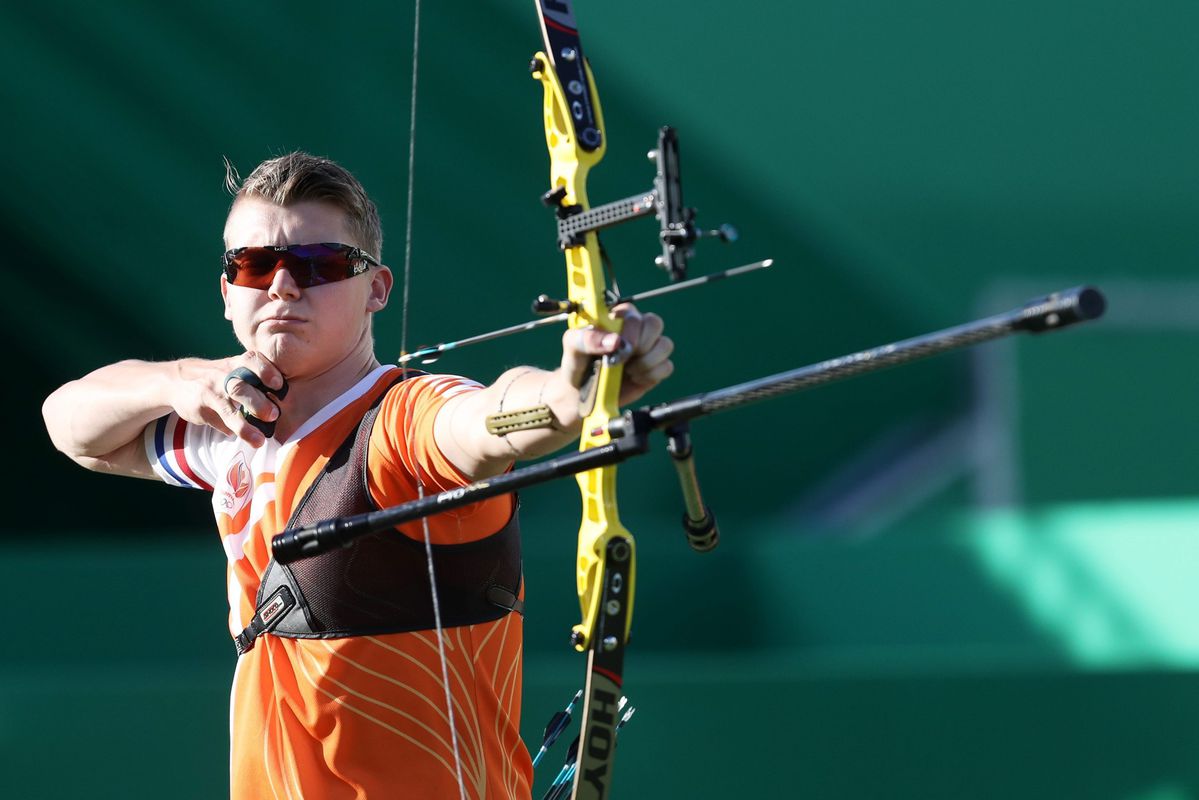 Geen medaille voor cultheld Sjef van van den Berg bij handboogschieten