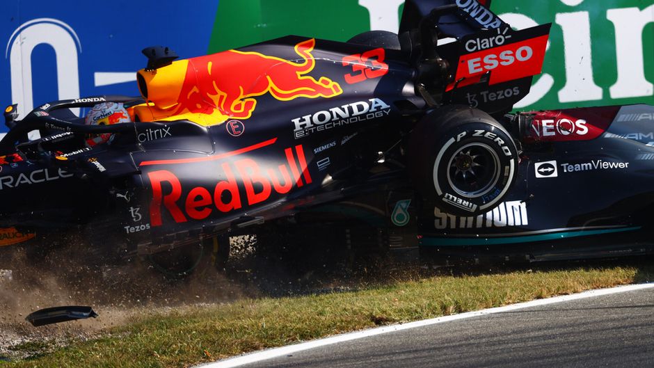 McLaren-feestje op Monza, titelconcurrenten Verstappen en Hamilton betrokken bij mega-incident