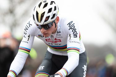 Mathieu van der Poel wint dag na NK ook de Belgische 'revanchecross'