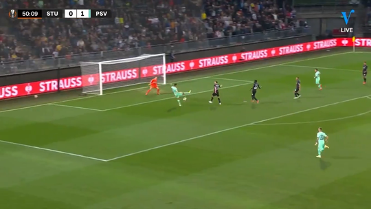 🎥 | 0-2! Eran Zahavi verdubbelt de voorsprong van PSV tegen Sturm Graz