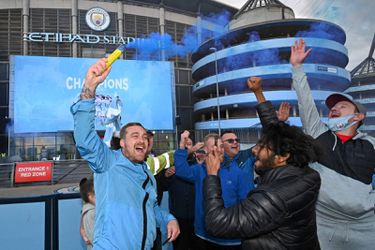 Rijke Manchester City-eigenaar betaalt reis van fans naar Champions League-finale