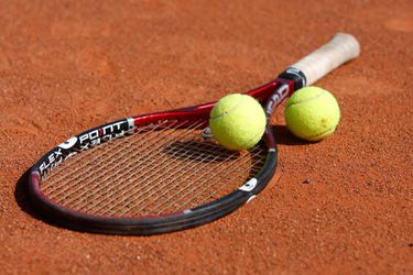 39-jarige tennisser wint 0 games bij pak slaag maar pakt wel VEEL prijzengeld