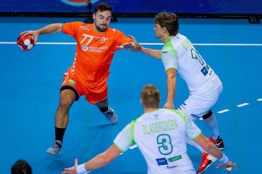 🎥 | Handballers krijgen een pak rammel van Slovenië: 'We begonnen de 2e helft slecht'