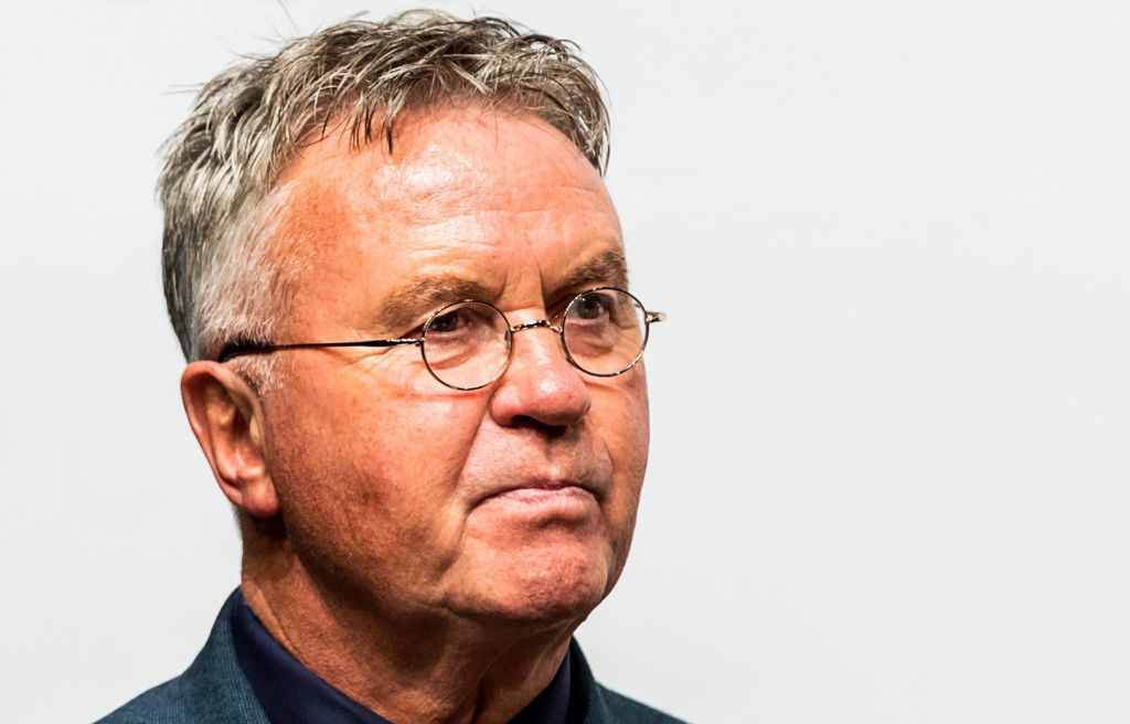 'Guus Hiddink op pole position als opvolger van Claudio Ranieri'