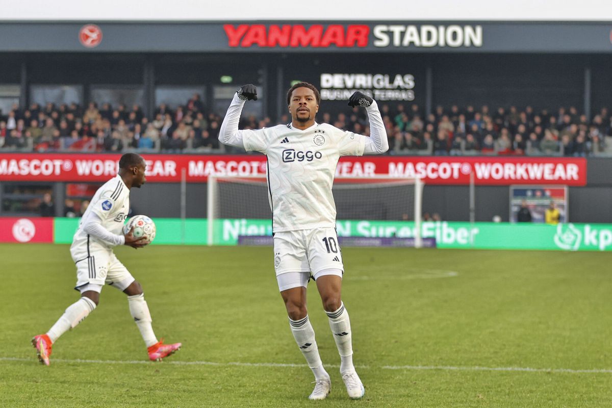 Dit is de opstelling van Ajax tegen Vitesse: Chuba Akpom krijgt kans in de basis