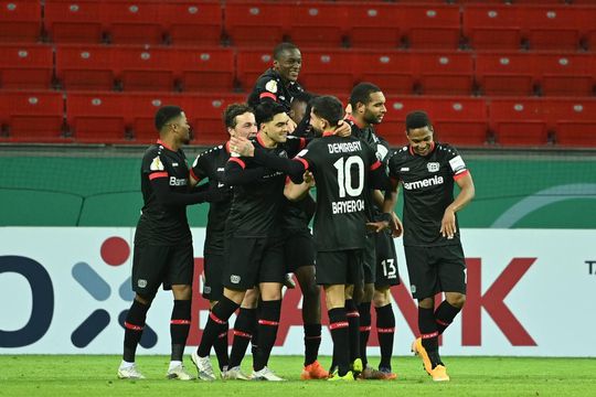 Younes wederom trefzeker tegen Bosz, maar Leverkusen wel verder in DfB Pokal