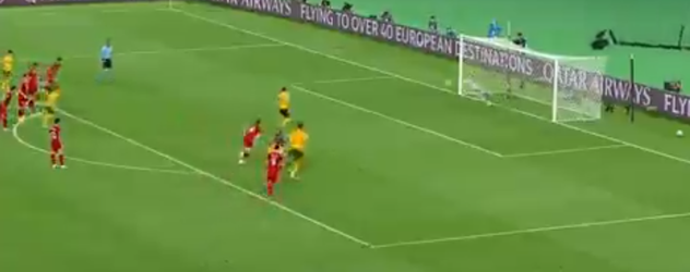 😂🎥 | Gareth Bale schiet zelf verdiende penalty huizenhoog over