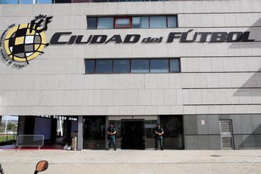Spaanse politie arresteert hoge pief van de voetbalbond