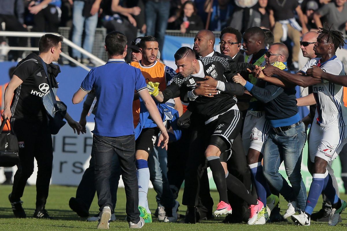 Franse bond is mild: Bastia slechts 1 thuiswedstrijd zonder fans