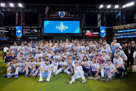 Geschiedenis! Honkballers Texas Rangers winnen voor het eerst de World Series