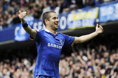 Joe Cole is voetballen nog niet verleerd en knalt heerlijk raak (video)