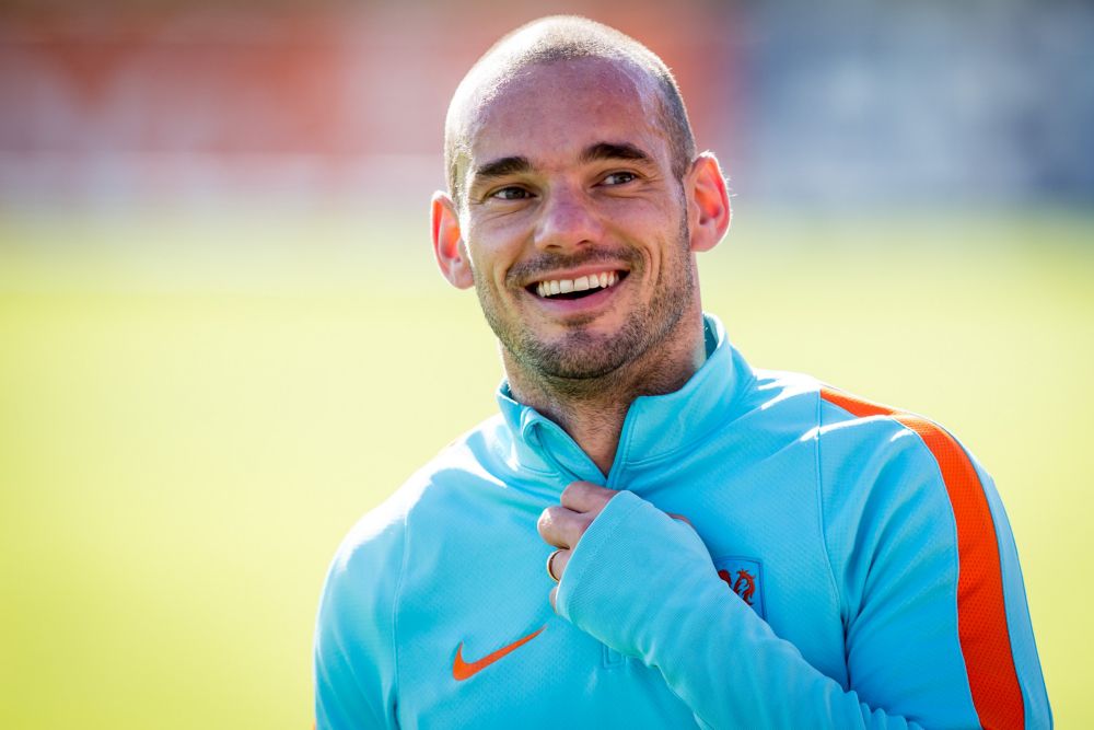Sneijder lijkt te vertrekken bij Galatasaray: 'Terugkeren naar Nederland een optie'