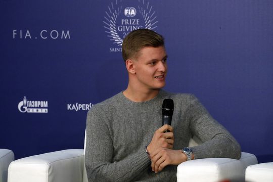 Ferrari maakt komst Mick Schumacher bekend: 'Emotioneel moment Mick bij Ferrari te verwelkomen'