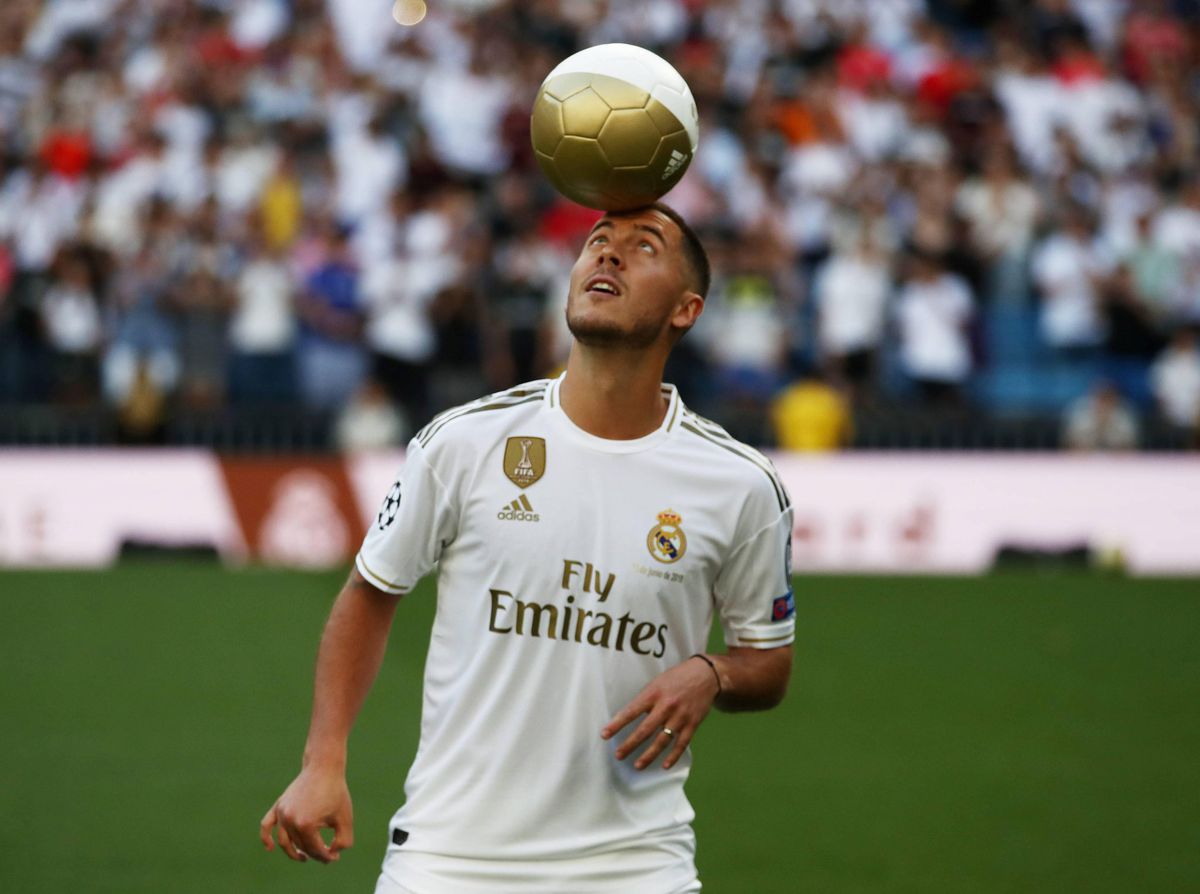 Zien! Zo werd Hazard door Real Madrid gepresenteerd in Bernabéu (video's + foto's)