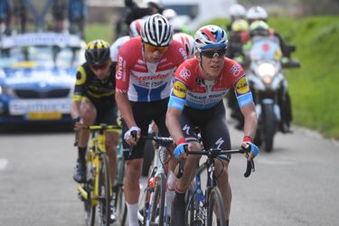Bob Jungels baalt van makkelijke finish Dwars door Vlaanderen: 'Er waren te weinig hindernissen'