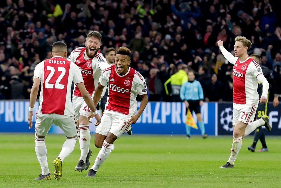 Jeugdig en frivool Ajax krijgt met gelijkspel te weinig tegen de Oude Dame