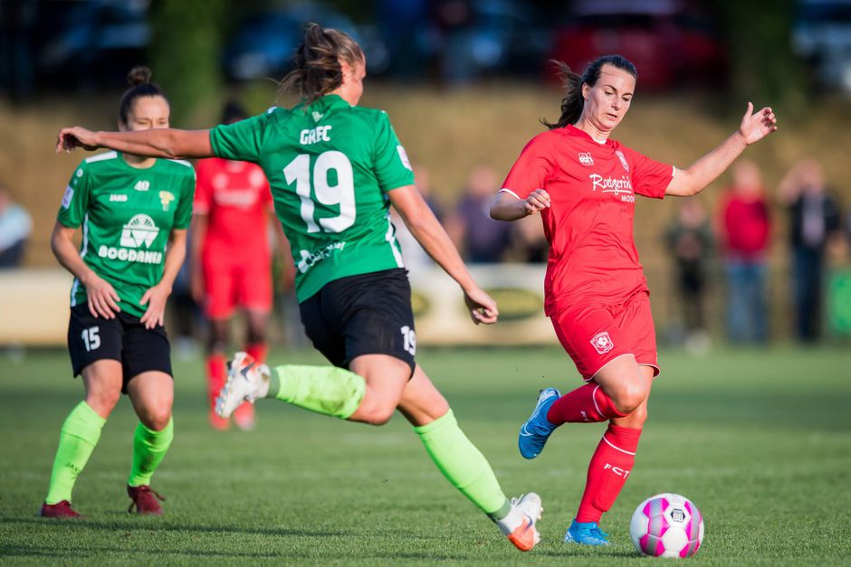 Vrouwen Twente halen knap de Champions League