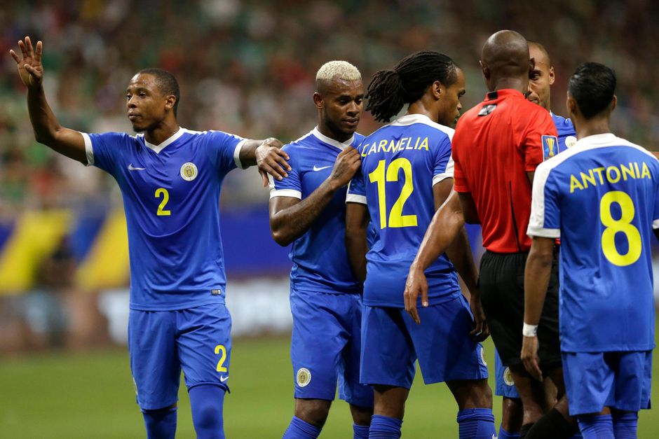 Een overzicht van de chaos in de Amerikaanse Nations League: hier gaan Curaçao en Suriname spelen