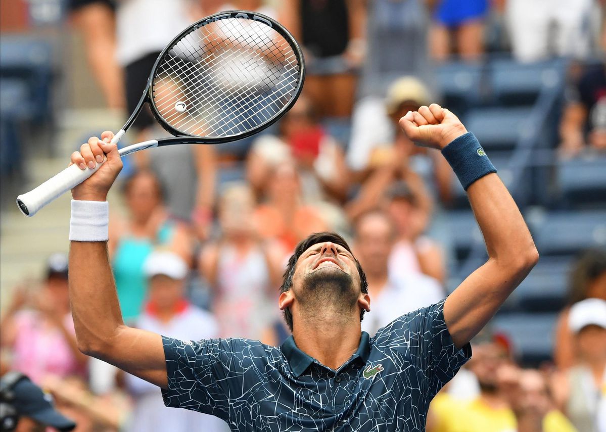 Het duurde 3 uur, maar Djokovic is naar ronde 2 op de US Open