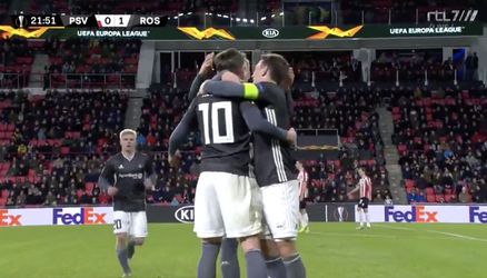 🎥 | Gaat lekker... NOT! PSV staat door lullige treffer achter tegen Rosenborg