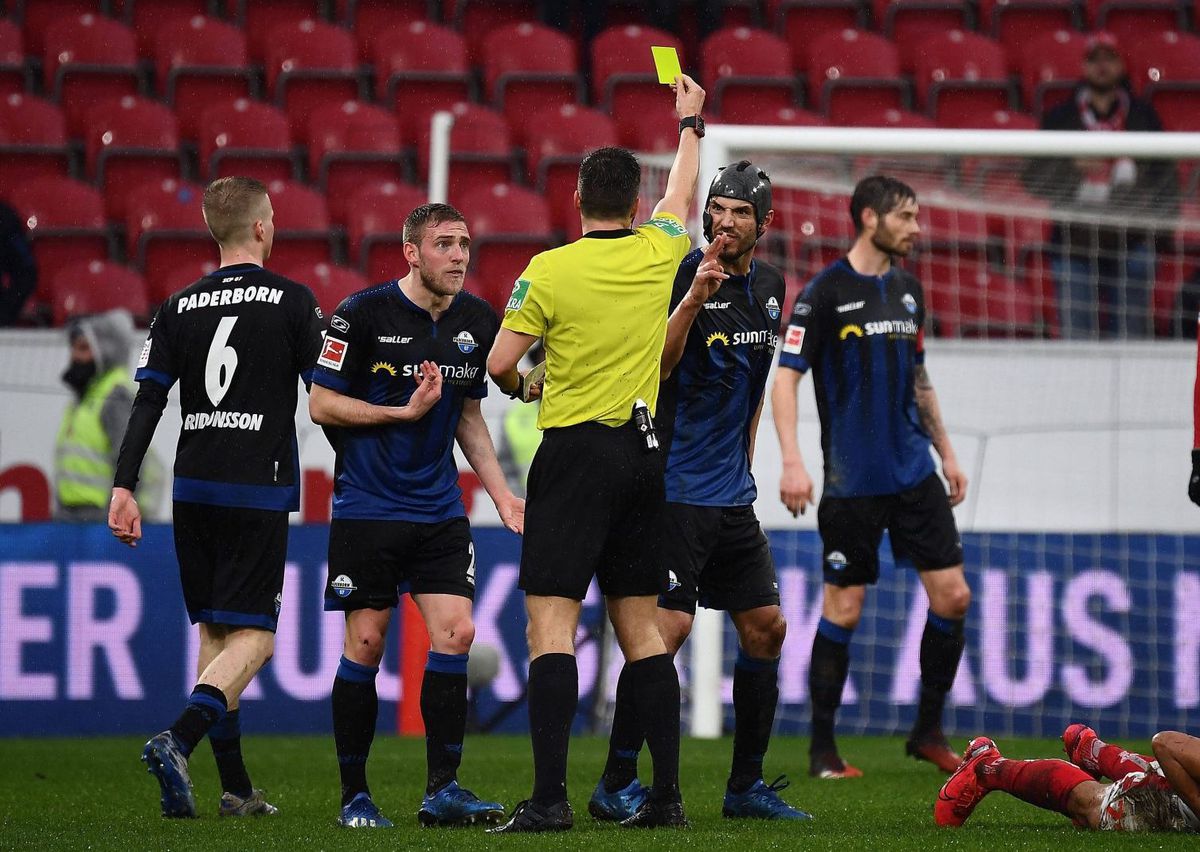 17 gele kaarten in 1 Bundesliga-seizoen? Paderborn-speler is hard op weg naar record